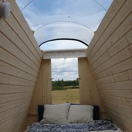 Niiralan Tila: Skylight * Laitila