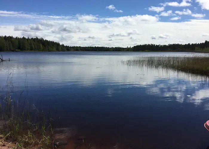 Niiralan Tila: Skylight Кемпинг *